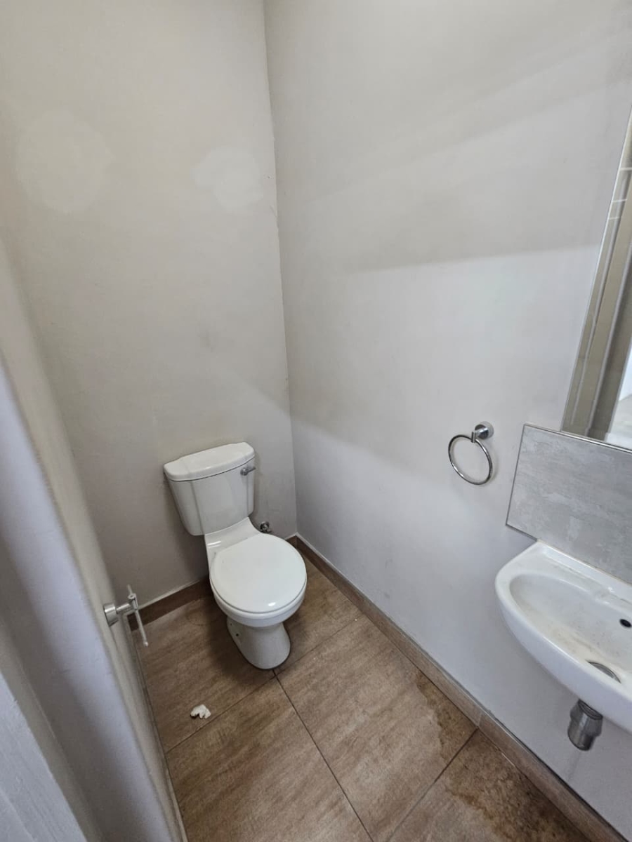 To Let Commercial Property for Rent in Stikland Industrial Western Cape